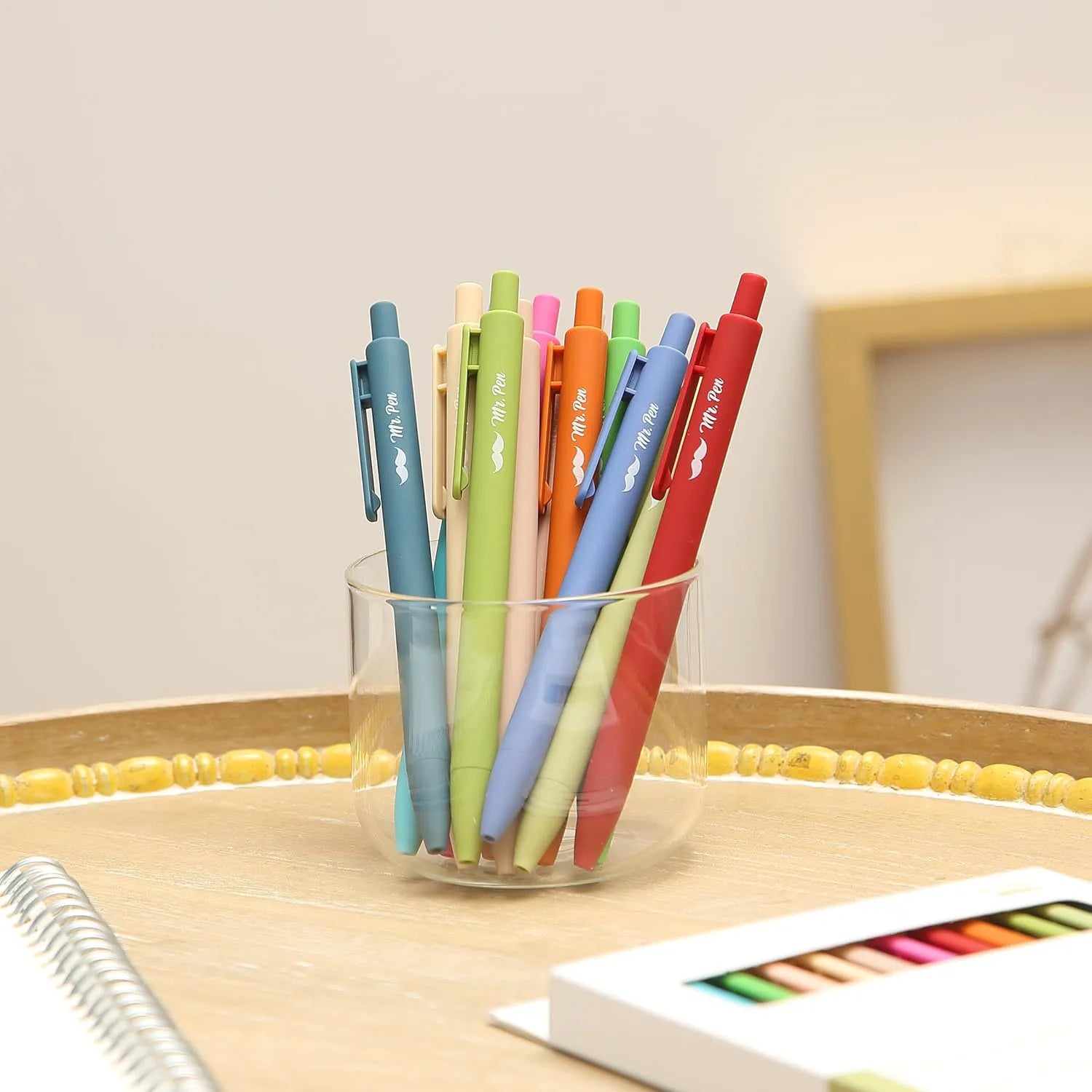 Retractable Gel Pens 12-Pack: Cute Design, Colored Ink, Quick-Dry, Fine Point 0.7mm